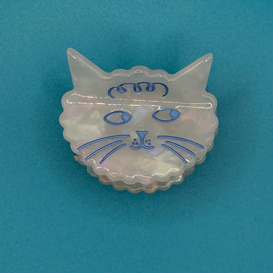 Cloud Cat Claw