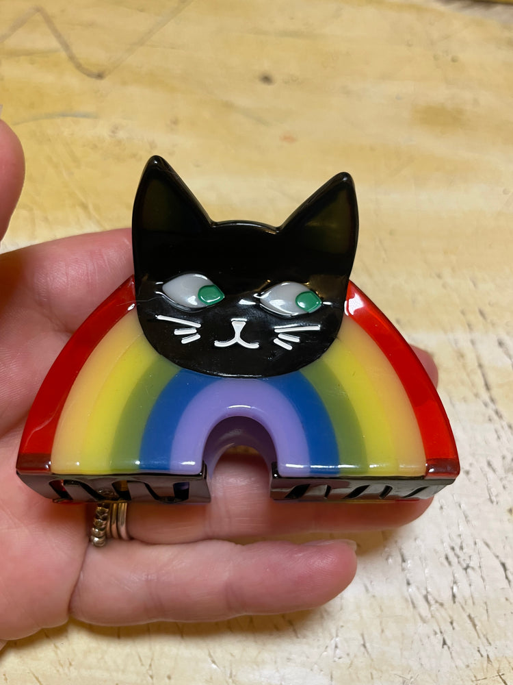 Rainbow Cat Claw